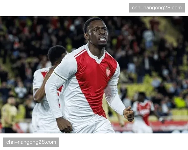 摩纳哥2-0轻取布雷斯特，巴洛贡与戈洛温先后建功